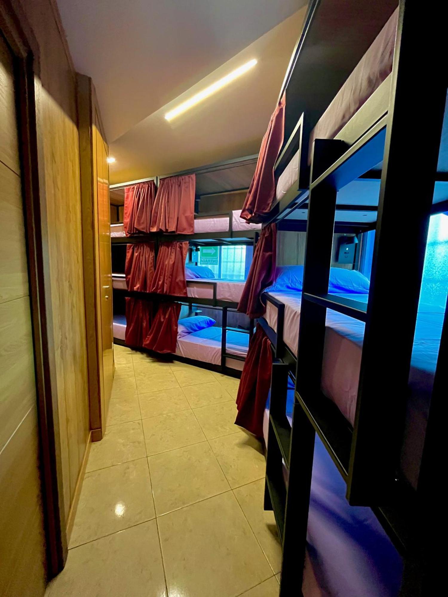 Hostel Vida Verde Madrid Luaran gambar