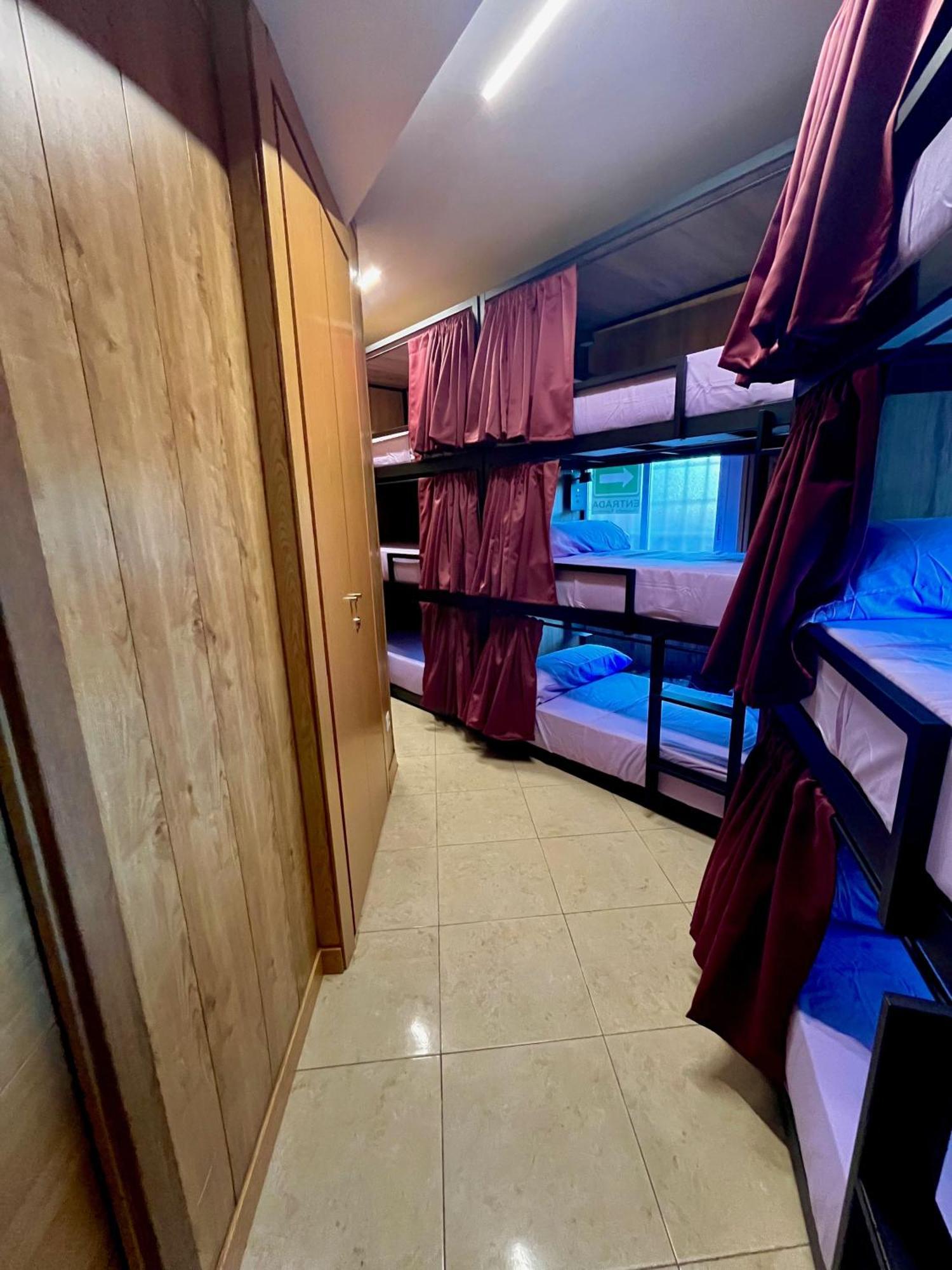 Hostel Vida Verde Madrid Luaran gambar