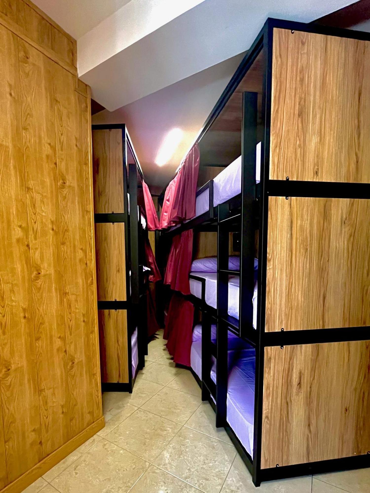Hostel Vida Verde Madrid Luaran gambar